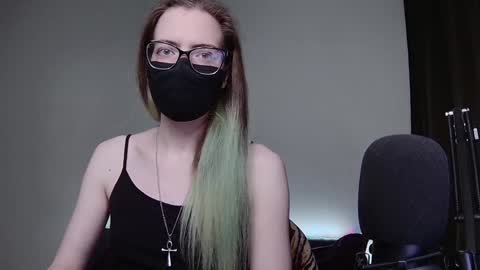 Amber non-nude model online show from December 17, 2024, 2:12 am