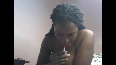 Snapshot of amber_cutie2 chatting on April 13, 2026, 2:22 pm amber_cutie2 online show from April 13, 2026, 2:22 pm