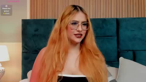 Snapshot of amber_kiss_ chatting on April 18, 2026, 8:09 pm Emily online show from April 18, 2026, 8:09 pm