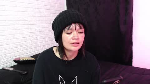 Snapshot of amber_rouss chatting on December 29, 2024, 4:38 am ROUSS online show from December 29, 2024, 4:38 am