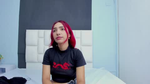 Amber Baker  online show from December 20, 2024, 2:16 pm