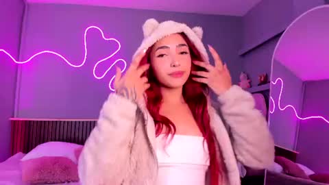 Snapshot of amberbaker21 chatting on July 21, 2026, 12:18 pm Amber Baker online show from July 21, 2026, 12:18 pm