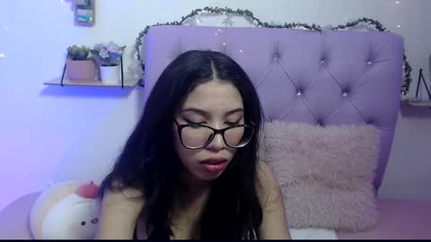 Amber Jeong online show from February 5, 2025, 10:12 pm