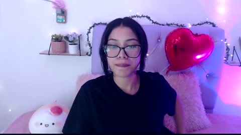 Amber Jeong online show from February 7, 2025, 12:42 am