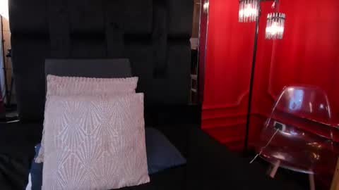 Amber online show from October 28, 2025, 5:48 pm