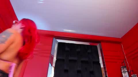 Amber online show from November 18, 2025, 7:07 pm