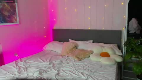 amelia__goth online show from April 14, 2026, 8:15 pm