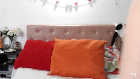 amelia online show from February 12, 2026, 11:00 pm