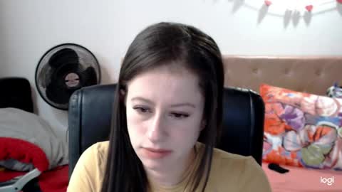 amelia online show from April 16, 2026, 11:40 pm