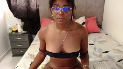 Snapshot of amelia_brunette2 chatting on March 4, 2025, 6:29 pm girl exsotic online show from March 4, 2025, 6:29 pm