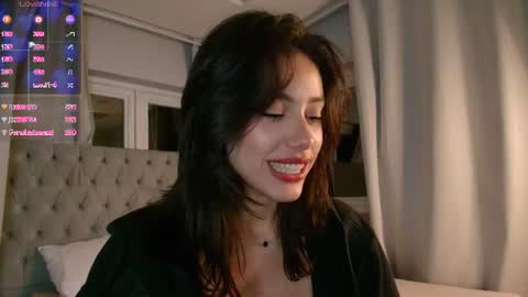 amelia_mee online show from July 14, 2026, 2:05 am