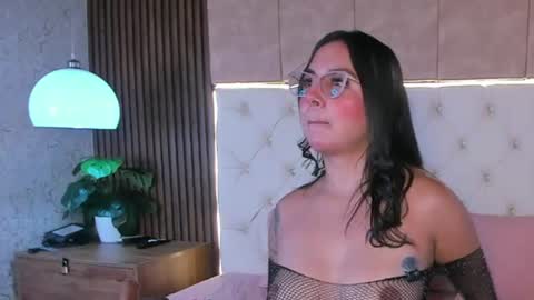 Snapshot of amelia_rossetti chatting on July 9, 2026, 11:25 am amelia rossetti online show from July 9, 2026, 11:25 am