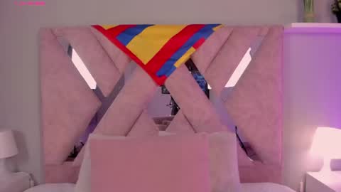 Snapshot of amelia_saenz_ chatting on June 17, 2026, 7:59 pm Amelia online show from June 17, 2026, 7:59 pm