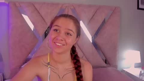 Snapshot of amelia_saenz_ chatting on July 25, 2026, 6:11 am Amelia online show from July 25, 2026, 6:11 am