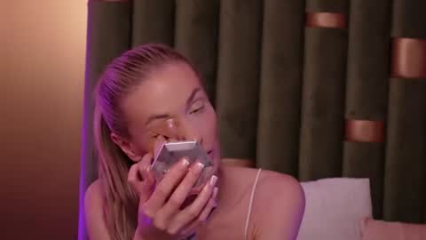Snapshot of ameliaangell chatting on June 11, 2026, 7:45 pm Amelia online show from June 11, 2026, 7:45 pm
