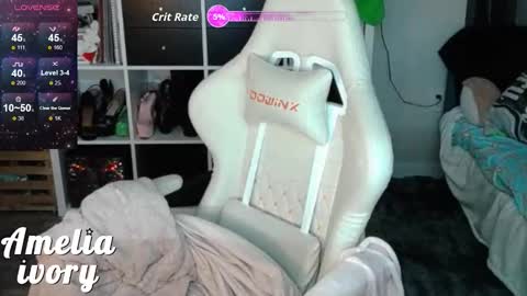 ameliaivory online show from January 6, 2026, 4:16 am