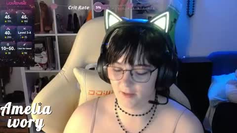 Snapshot of ameliaivory chatting on June 25, 2026, 5:12 am ameliaivory online show from June 25, 2026, 5:12 am