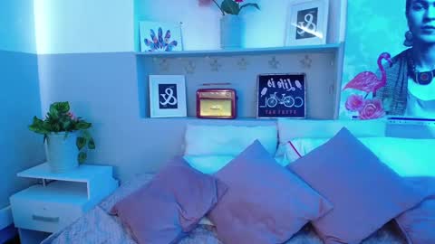 Snapshot of amelie_bss chatting on February 27, 2025, 2:21 pm Amelie online show from February 27, 2025, 2:21 pm