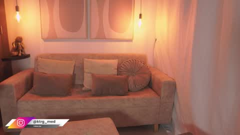    online show from March 11, 2026, 11:00 pm