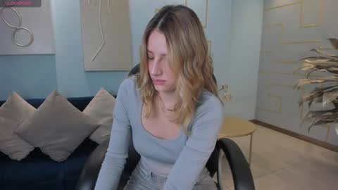 Snapshot of ameliegraham chatting on December 26, 2024, 11:21 am Amelie Graham online show from December 26, 2024, 11:21 am