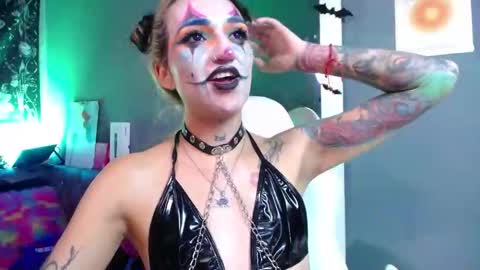 AMELIEROUS .. see you tomorrow  kisses online show from April 11, 2026, 7:45 am