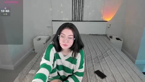 Snapshot of ameliya_sun chatting on February 27, 2025, 5:02 am Aylin online show from February 27, 2025, 5:02 am
