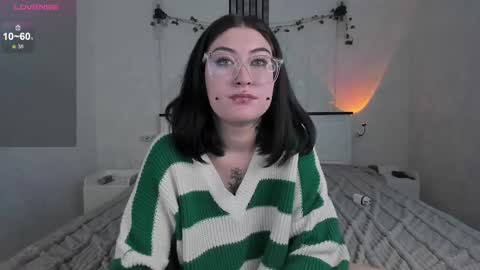 Snapshot of ameliya_sun chatting on February 27, 2025, 8:06 am Aylin online show from February 27, 2025, 8:06 am