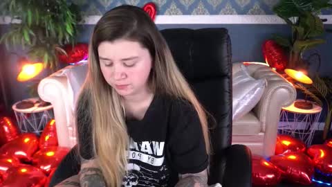 Snapshot of amellymillyy chatting on February 17, 2026, 8:59 pm amellymillyy online show from February 17, 2026, 8:59 pm