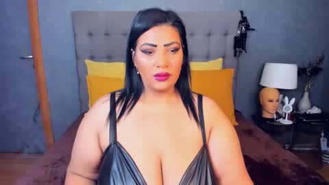 amelycube343767 online show from May 3, 2026, 7:03 am