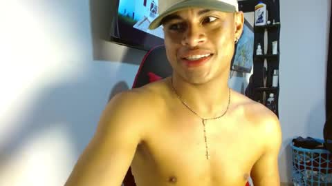 AMILCAR online show from April 11, 2026, 3:22 am