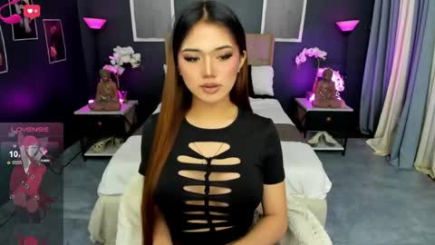 Claire online show from June 5, 2026, 8:20 am