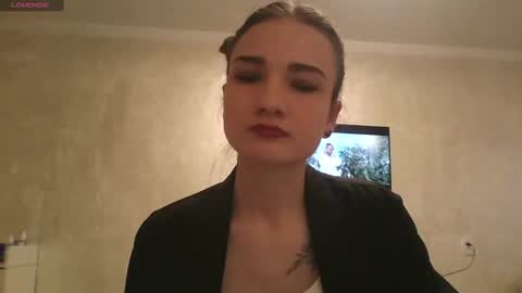 Snapshot of amethystnight_ chatting on March 6, 2025, 7:25 am Julia  online show from March 6, 2025, 7:25 am