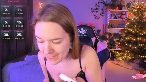 Snapshot of ami_amour_ chatting on December 26, 2024, 12:49 pm Hi-hi I am Kate welcome to my sexy room online show from December 26, 2024, 12:49 pm