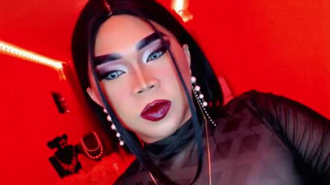 Snapshot of amiadoll chatting on March 6, 2025, 1:03 pm Queen Mireska online show from March 6, 2025, 1:03 pm