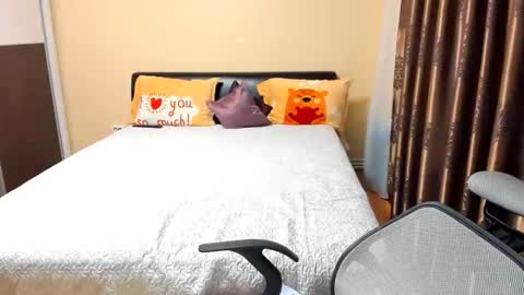 Amidalla online show from November 1, 2025, 5:37 pm