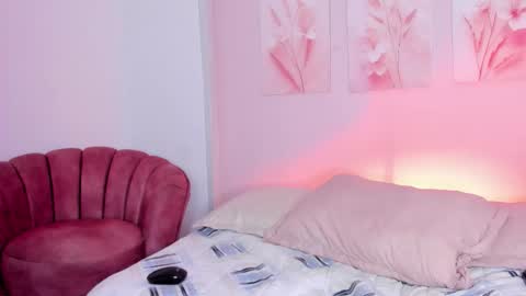 Snapshot of amiiclark chatting on February 1, 2026, 7:12 pm AmiiClark online show from February 1, 2026, 7:12 pm