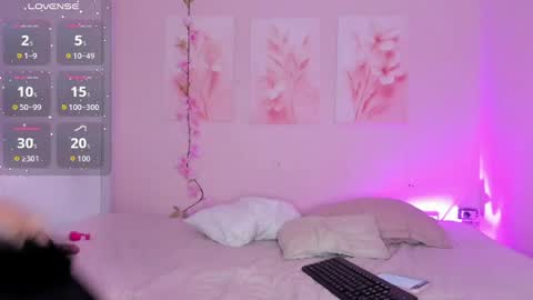 AmiiClark  online show from May 25, 2026, 6:58 pm