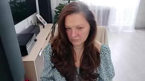 Snapshot of amilafran chatting on March 8, 2026, 3:54 am Mila online show from March 8, 2026, 3:54 am