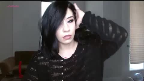 Snapshot of amilustxx chatting on January 1, 2025, 6:59 pm amilust online show from January 1, 2025, 6:59 pm