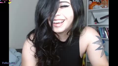 Snapshot of amilustxx chatting on October 2, 2025, 5:42 pm amilust online show from October 2, 2025, 5:42 pm