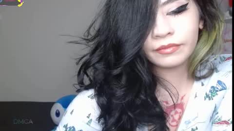 amilust online show from November 16, 2025, 7:41 pm