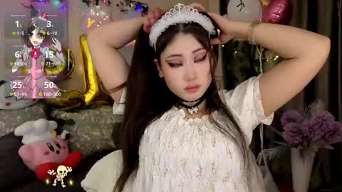aminasaffron online show from November 6, 2025, 5:03 pm