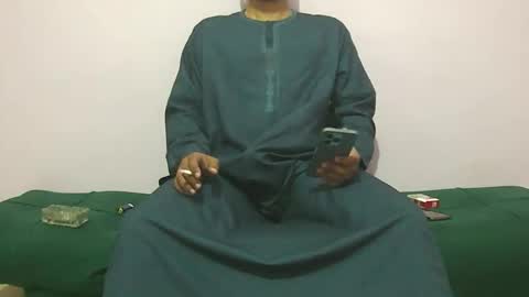 Snapshot of amir_elaraby chatting on October 2, 2025, 7:43 pm Amir online show from October 2, 2025, 7:43 pm