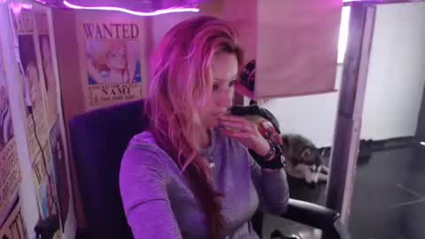 Paula D online show from February 13, 2025, 3:46 pm