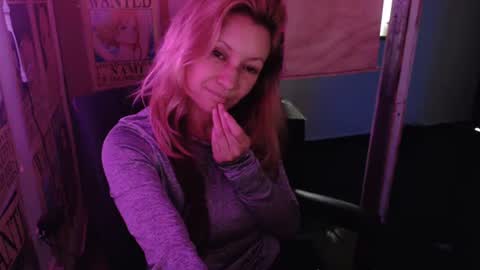 Paula D online show from February 14, 2025, 5:46 pm