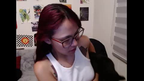 yisel online show from March 5, 2025, 2:25 am