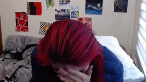 yisel online show from September 30, 2025, 4:12 pm