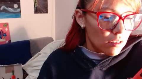 yisel online show from November 21, 2025, 1:37 am