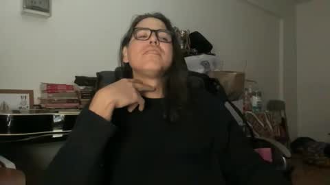 amo_s online show from April 18, 2026, 8:51 am