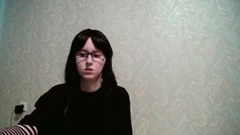 Snapshot of amomira chatting on October 8, 2025, 6:00 am Amomira online show from October 8, 2025, 6:00 am